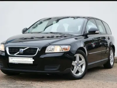 Gebraucht Volvo V50 Kinetic 109 PS (80 kW) 2005 Schwarz Kombi