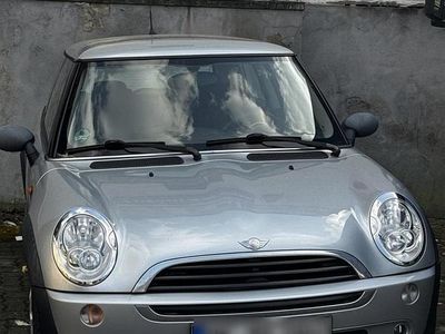 Usata Mini ONE 90 CV (66 kW) 2005 Grigio Utilitaria