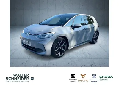 Gebraucht VW ID.3 Pro 150 kW (204 PS) 2024 Mondsteingrau Kleinwagen
