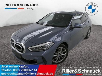 Grau Gebraucht 2024 BMW 120 Comfort Edition Kleinwagen | 29.750 € (Fairer Preis)