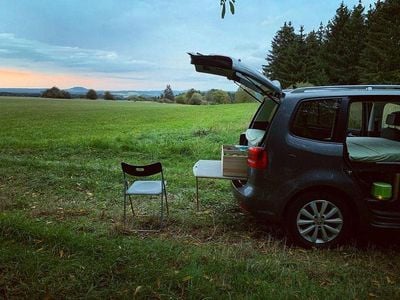 Gebraucht VW Touran Highline 170 PS (125 kW) 2013 Grau Van / Kleinbus