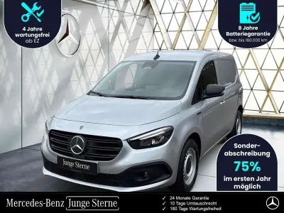 Neu Mercedes eCitan 89 kW (122 PS) 2025 Helvinsilber metallic Van / Kleinbus