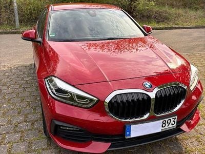 Usata BMW 118 Advantage 136 CV (100 kW) 2021 Rosso Utilitaria