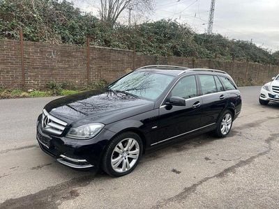 Gebraucht Mercedes C300 231 PS (169 kW) 2011 Schwarz Kombi