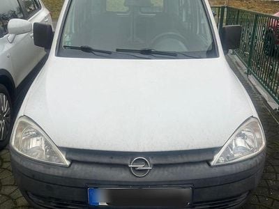 Gebraucht Opel Combo 87 PS (63 kW) 2001 Weiß Abholung