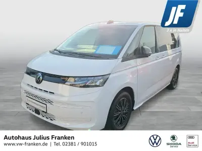 Gebraucht VW Multivan Basis 150 PS (110 kW) 2025 Weiß Van / Kleinbus