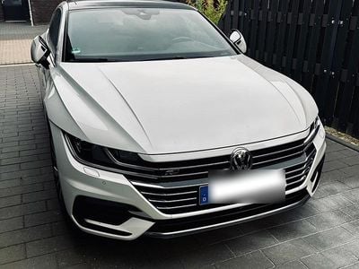 Second-hand VW Arteon R-line 190 CP (139 kW) 2018 Alb Hatchback