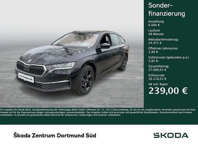 Schwarz Gebraucht 2025 Skoda Octavia Tour Kombi | 30.555 € (Etwas zu teuer)
