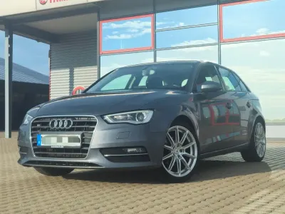 Gebraucht Audi A3 Ambition 150 PS (110 kW) 2015 Grau Limousine