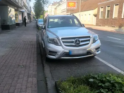 Gebraucht Mercedes GLK220 170 PS (125 kW) 2014 Silber SUV