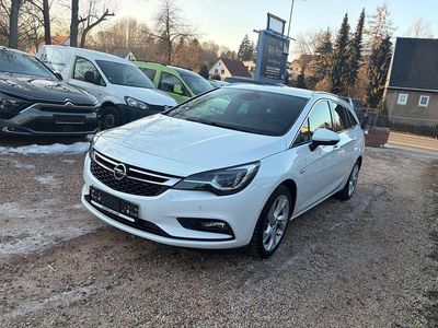 Weiß Gebraucht 2018 Opel Astra Kombi | 6.900 € (Fairer Preis)