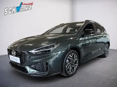 Neu Hyundai i30 N Line 150 PS (110 kW) 2026 Grün Kombi