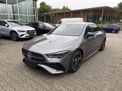Gebraucht Mercedes CLA200 AMG line 163 PS (119 kW) 2024 Mountaingrau Coupé