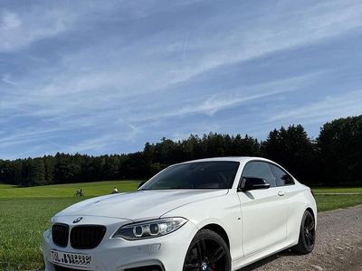 BMW 220