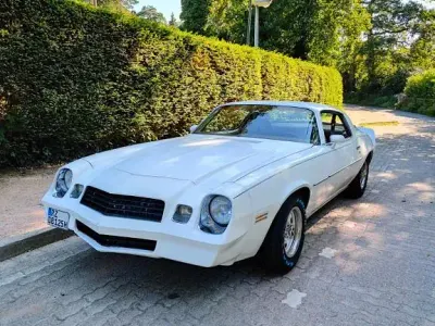 Gebraucht Chevrolet Camaro 147 PS (108 kW) 1979 Weiß Coupé