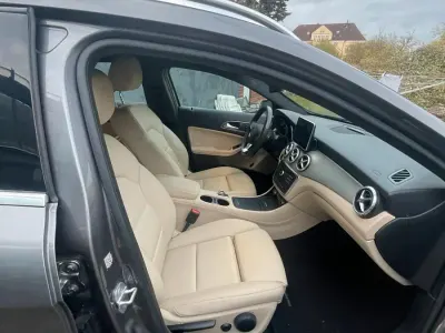 Brugt Mercedes GLA180 Urban 120 HK (88 kW) 2016 Grå SUV