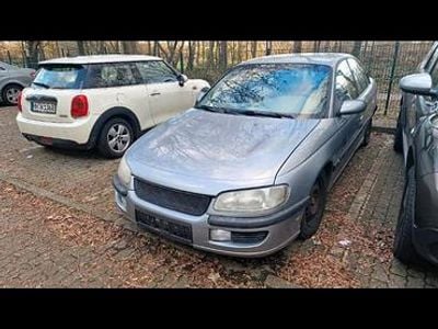 Gebraucht Opel Omega 211 PS (155 kW) 1994 Silber Limousine