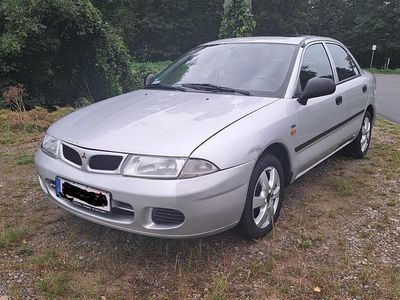 Mitsubishi Carisma