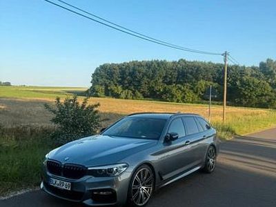 Gebraucht BMW 520 M Sport 190 PS (139 kW) 2018 Grau Kombi