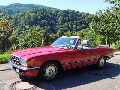 Gebraucht Mercedes SL300 179 PS (131 kW) 1987 Rot Coupé