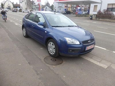 Gebraucht Ford Focus 100 PS (73 kW) 2006 Blau Limousine