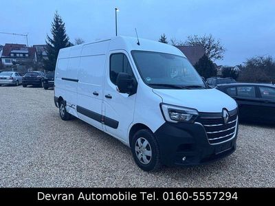 Weiß Gebraucht 2023 Renault Master Komfort Van / Kleinbus | 12.999 € (Etwas zu teuer)