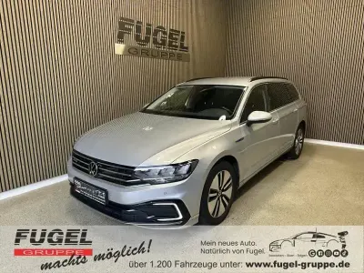 Gebraucht VW Passat GTE 218 PS (160 kW) 2022 Scale silver metallic Kombi