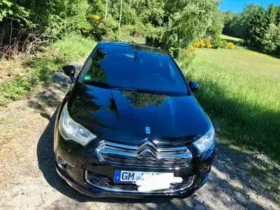 Gebraucht Citroën DS4 So Chic 163 PS (119 kW) 2012 Schwarz Kleinwagen