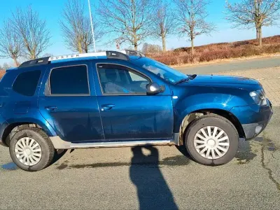 Gebraucht Dacia Duster 110 PS (80 kW) 2015 Blau SUV
