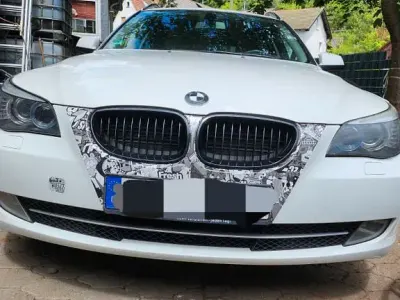 Gebraucht BMW 520 Sport Line 177 PS (130 kW) 2009 Weiß Kombi