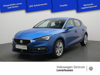 Second-hand Seat Leon Style 110 CP (80 kW) 2024 Albastru Berlinǎ