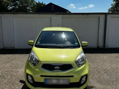 Gebraucht Kia Picanto 69 PS (50 kW) 2013 Grün Kleinwagen