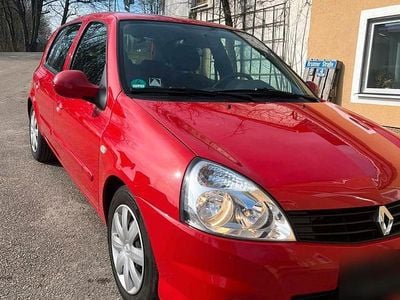 Gebraucht Renault Clio II Campus 75 PS (55 kW) 2011 Rot Kleinwagen
