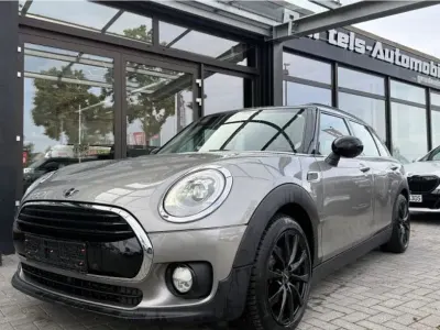Gebraucht Mini Cooper D 150 PS (110 kW) 2016 Melting silver metallic (metallic) Kleinwagen
