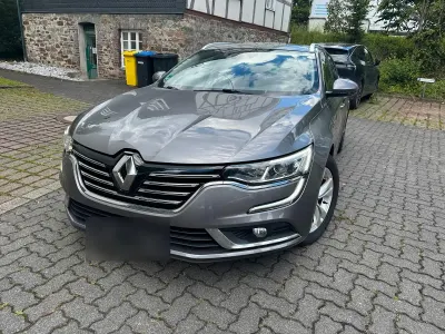 Gebraucht Renault Talisman Life 130 PS (95 kW) 2016 Grau Kombi