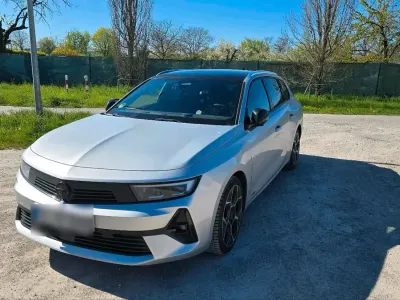 Gebraucht Opel Astra Ultimate 131 PS (96 kW) 2023 Silber Kleinwagen