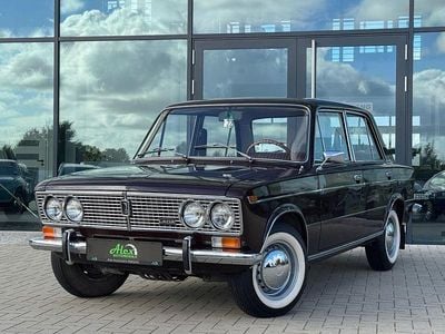 Braun Gebraucht 1979 Lada 2103 Limousine | 14.999 €