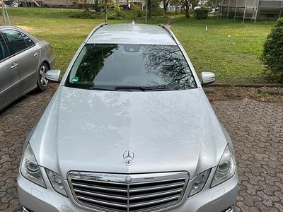 Gebraucht Mercedes 220 Avantgarde 170 PS (125 kW) 2012 Silber Kombi