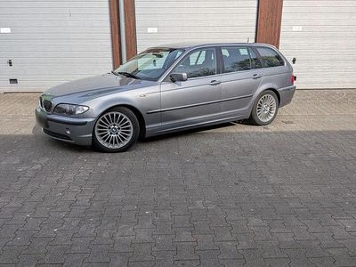 Usata BMW 320 Lifestyle 170 CV (125 kW) 2005 Grigio Station wagon