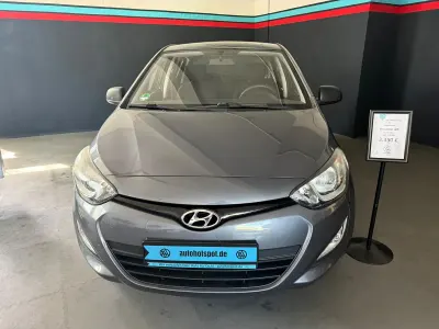 Brugt Hyundai i20 86 HK (63 kW) 2014 Grå Hatchback