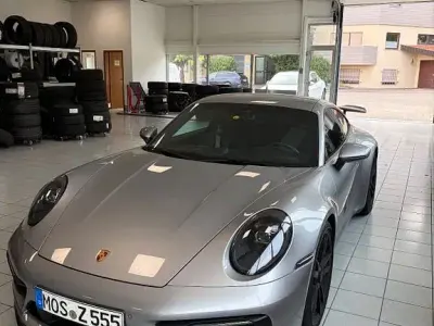 Gebraucht Porsche 992 480 PS (353 kW) 2023 Silber