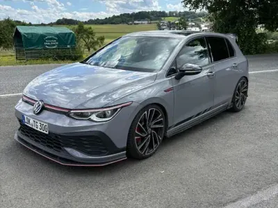 Gebraucht VW Golf VIII GTI Clubsport 300 PS (220 kW) 2021 Grau Limousine