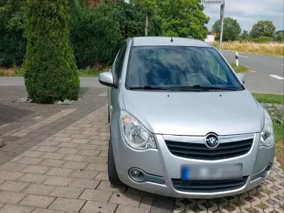 Gebraucht Opel Agila 60 PS (44 kW) 2008 Silber Kleinwagen