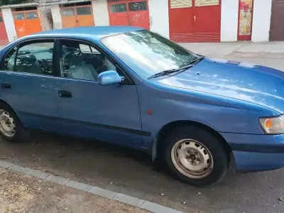 Gebraucht Toyota Carina 99 PS (72 kW) 1993 Limousine