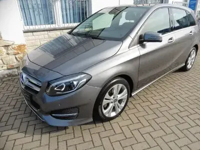 Brugt Mercedes B180 Urban 122 HK (89 kW) 2017 Grå MPV