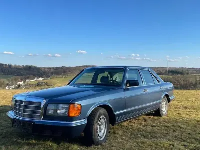 Gebraucht Mercedes 380 218 PS (160 kW) 1981 Blau Limousine