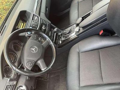 Gebraucht Mercedes E200 Avantgarde 136 PS (100 kW) 2011 Limousine