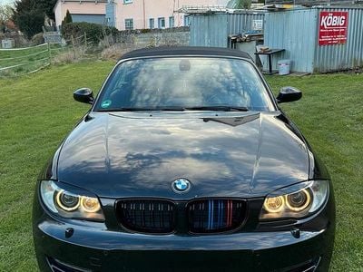 Gebraucht BMW 118 Cabriolet Sport Line 155 PS (114 kW) 2009 Schwarz Cabrio