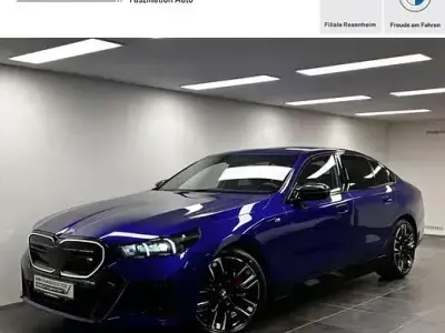 Brugt BMW i5 Sport Line 442 kW (601 HK) 2025 Guld Sedan