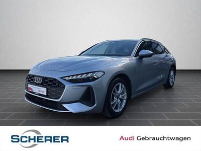 Gebraucht Audi A5 Basis 150 PS (110 kW) 2025 Florettsilber metallic (metallic) Coupé